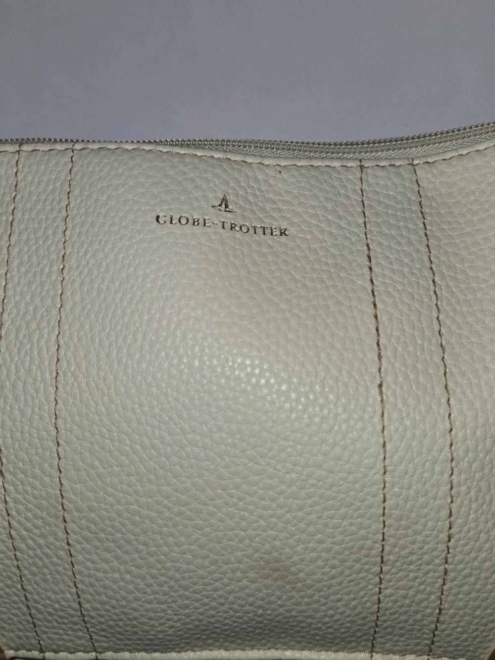 Globe-Trotter up sale